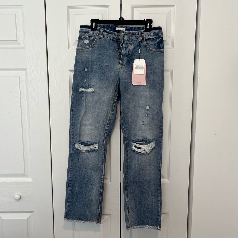 Avec Les Filles Distressed Frayed High Rise Jeans